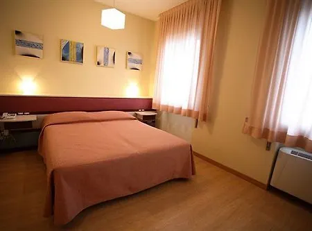 Hotel Romea 3*