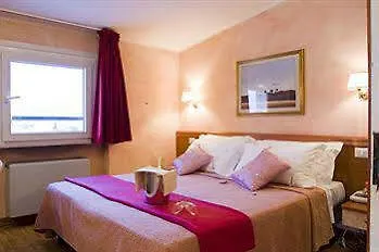 Otel Romea