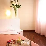 Romea ホテル 3*