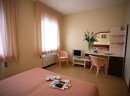 Szálloda Romea 3*
