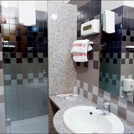 Szálloda Romea 3*
