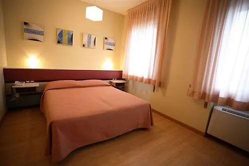 Hotel Romea 3*